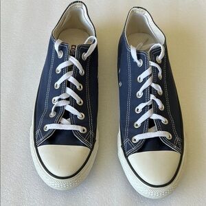 Men’s converse shoe